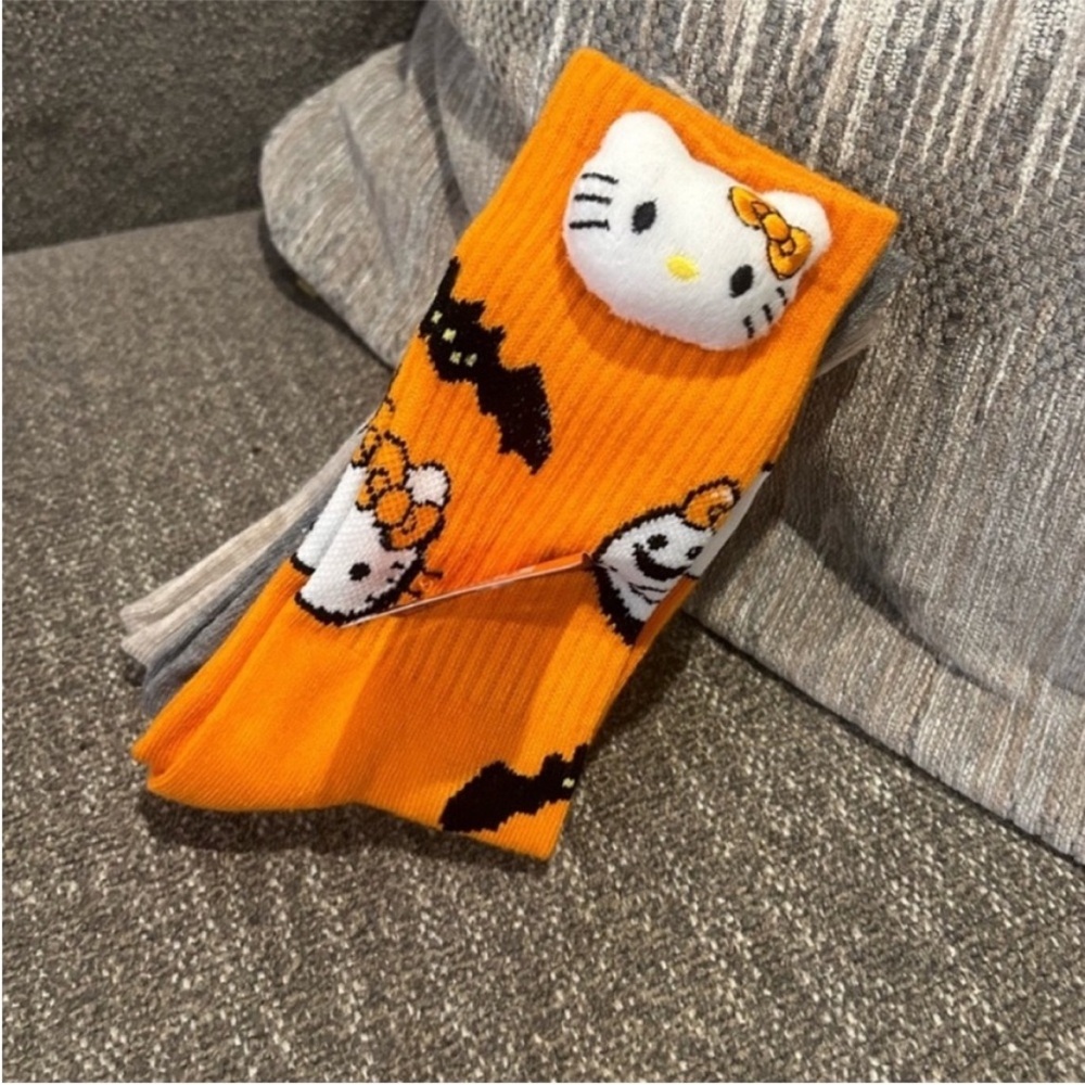 Hello Kitty Pack of 3 Halloween Socks 
Pumpkins 
Mummy